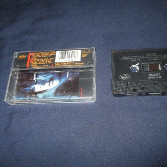 Heart - Brigade on cassette (Capitol Records, 1990) - Picture 2 of 4